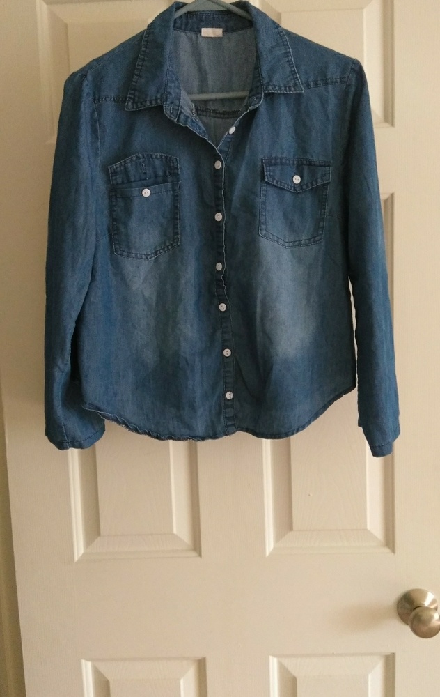 Women's clothing
